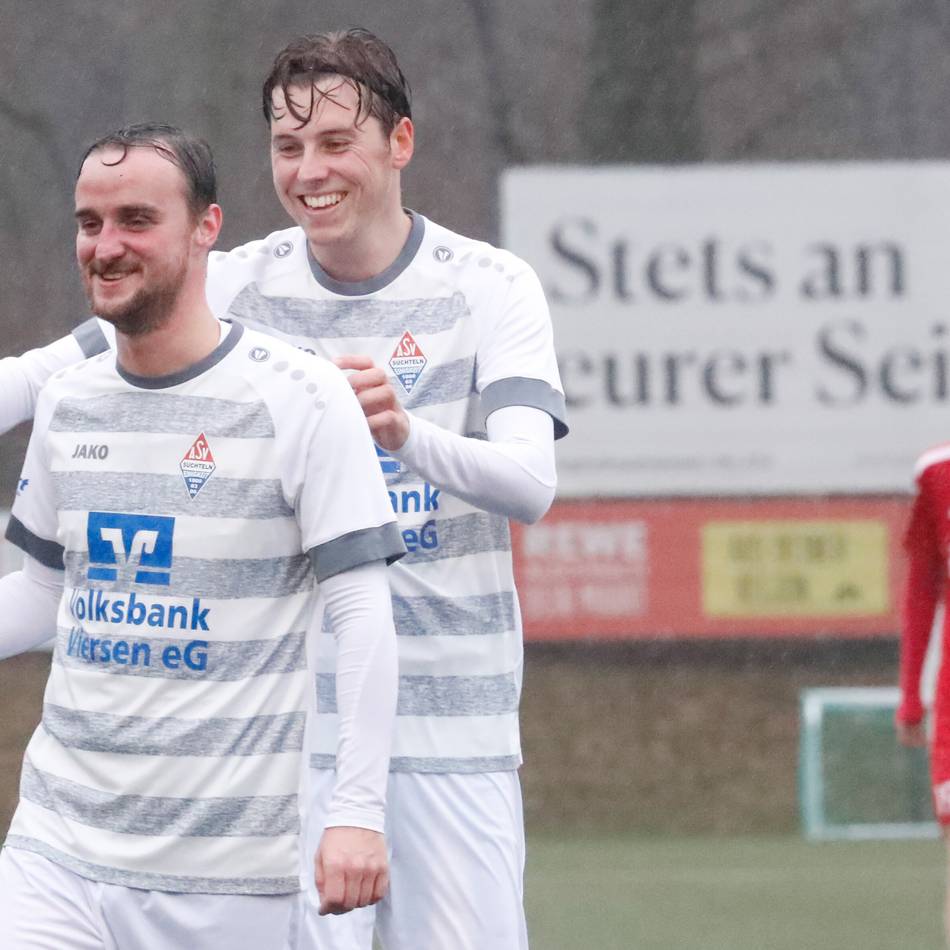 Verletzung als Wermutstropfen: Süchteln kaltschnäuzig zum Kantersieg gegen Velbert