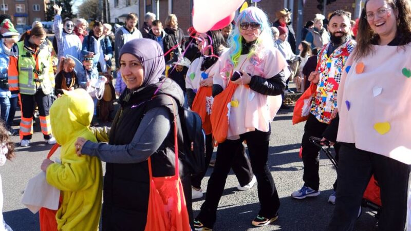 Karneval in Ratingen: Initiative sucht Wurfmaterial