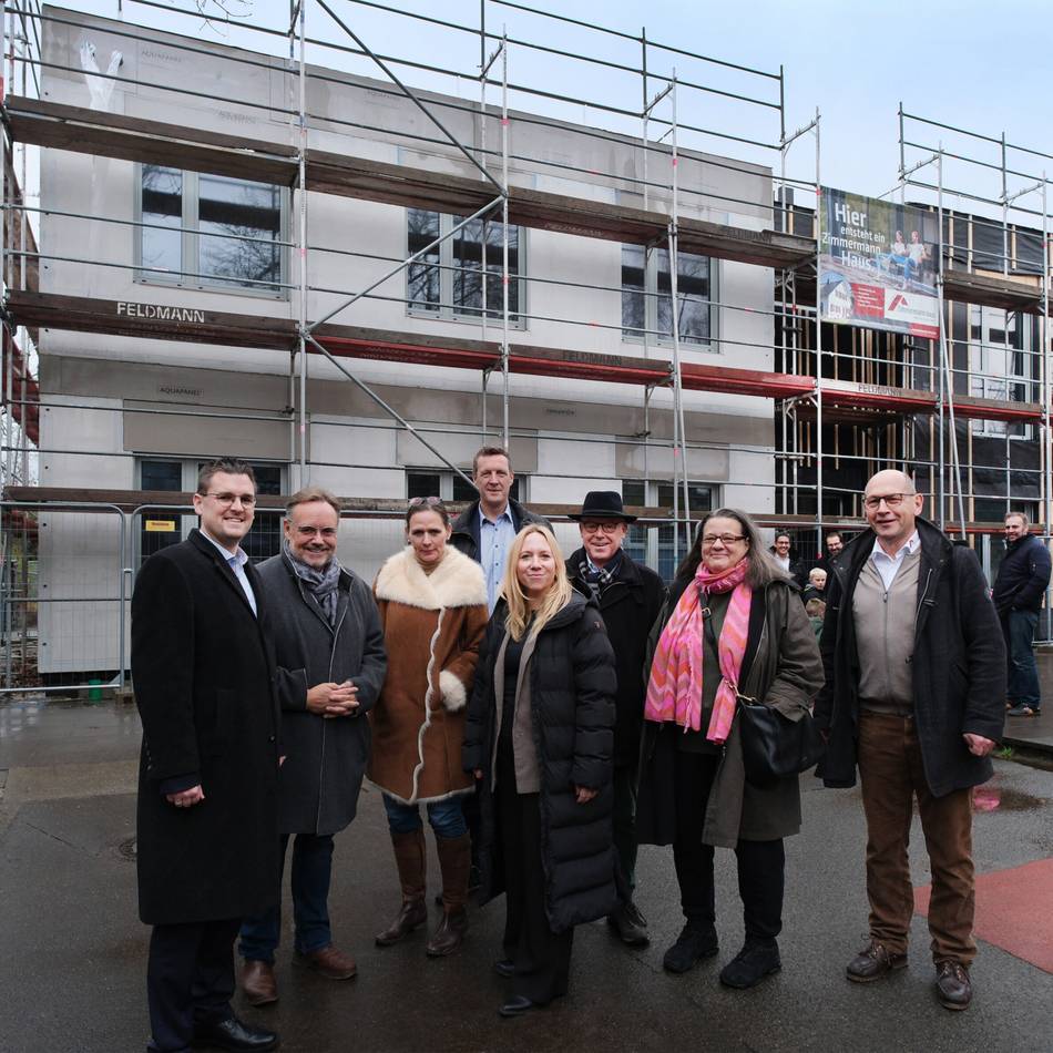 Richtfest in Hösel: Schulbau: Stadt schlägt neues Tempo an