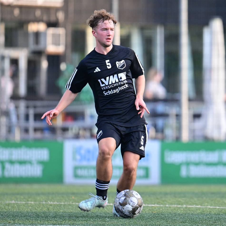 Torjäger Paul schlägt nochmals zu: Clevere Budberger beenden Auswärtsfluch in Goch