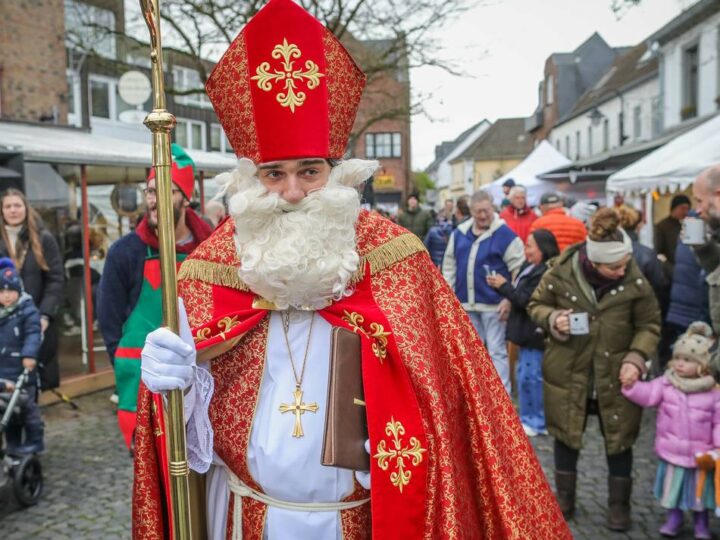 Aktionen und verkaufsoffener Sonntag: Meerbusch feiert den Nikolaus