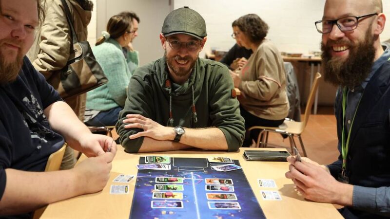 Tipps vom Brettspielclub Niederrhein: Acht spannende Gesellschaftsspiele für dunkle Winterabende