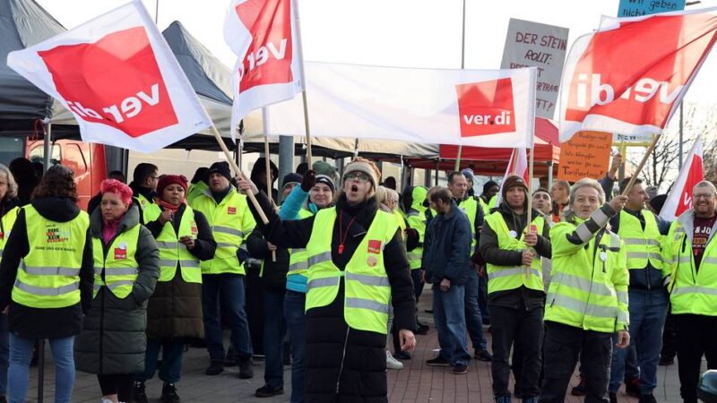 Lager des Online-Händlers in Mönchengladbach: Streik bei Zalando kurz vor Weihnachten