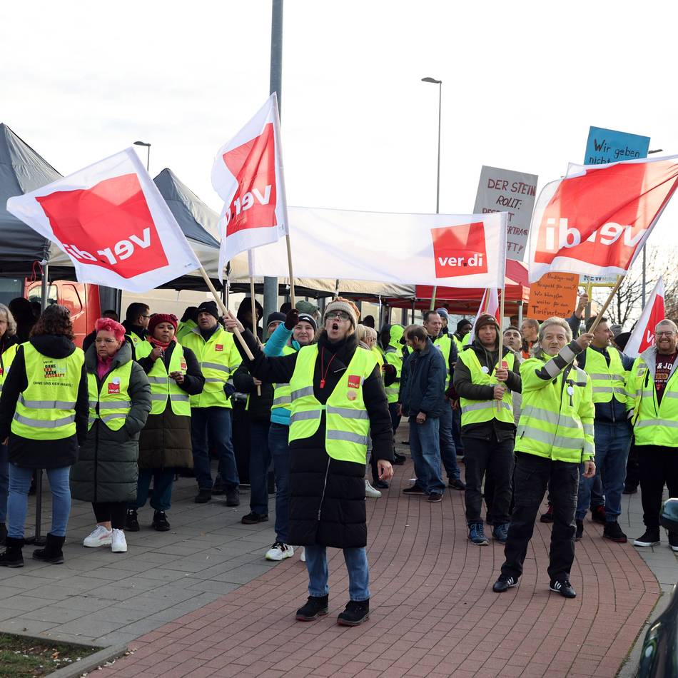 Lager des Online-Händlers in Mönchengladbach: Streik bei Zalando kurz vor Weihnachten