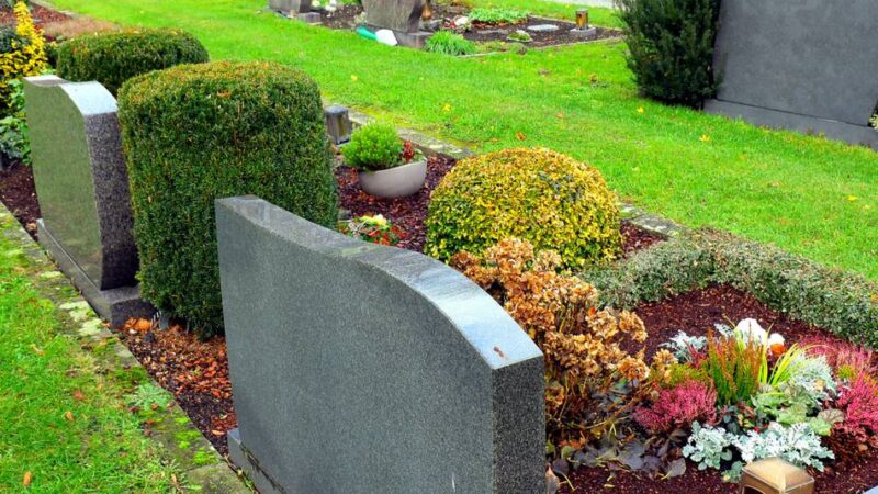 Friedhofsgebühren sollen steigen: Der Tod wird teuer in Alpen