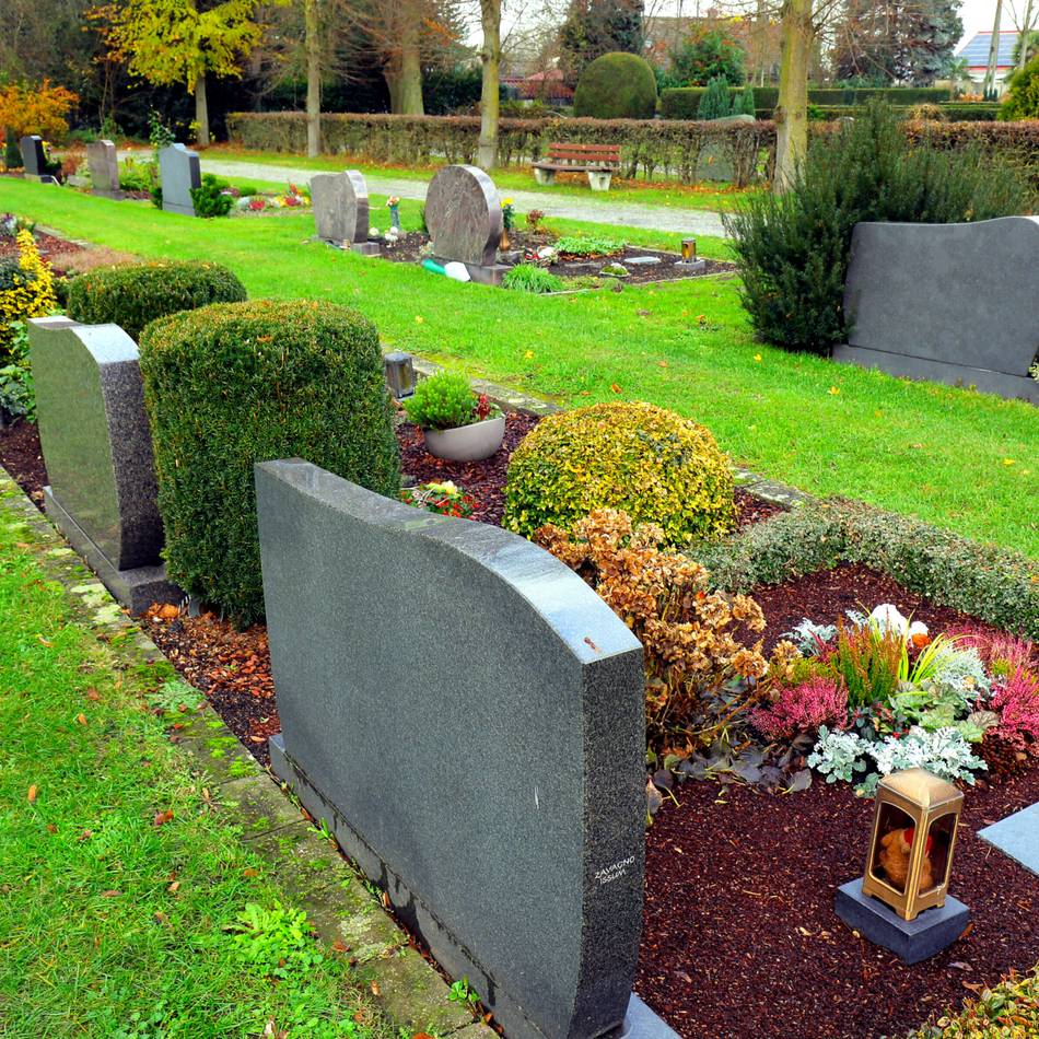 Friedhofsgebühren sollen steigen: Der Tod wird teuer in Alpen