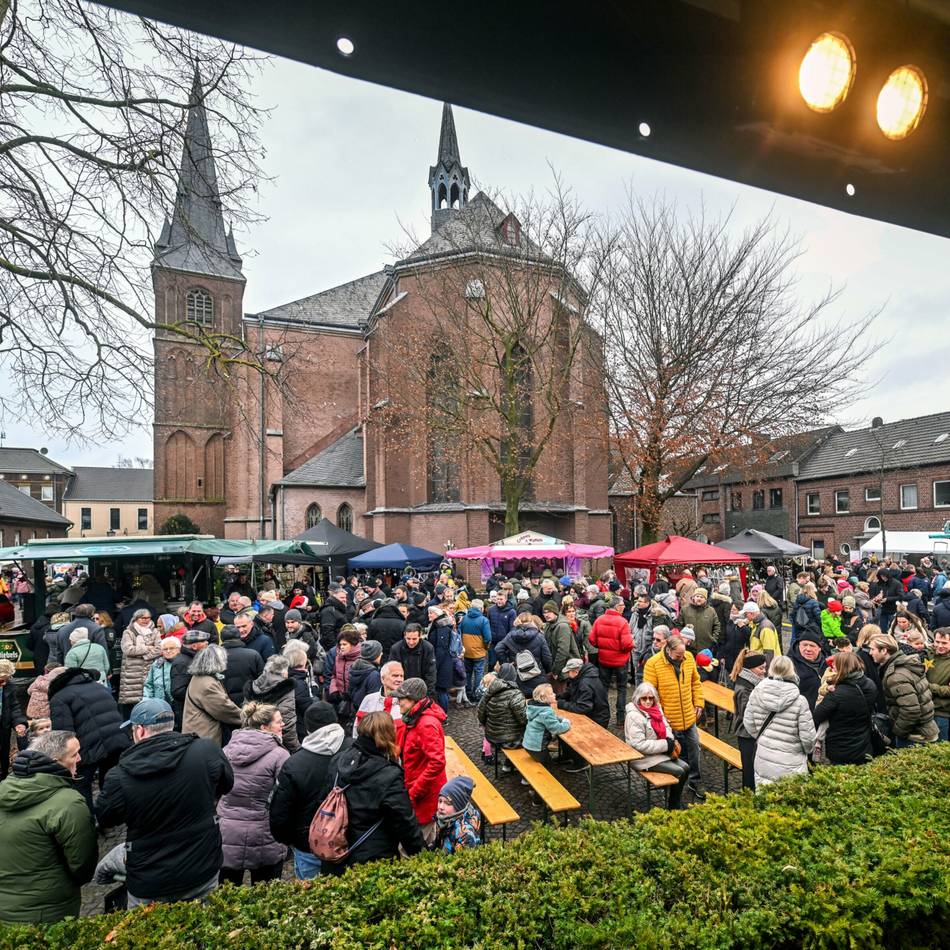 Weihnachtsstimmung in Kempen: Das erwartet Besucher beim Weihnachtsmarkt in St. Hubert