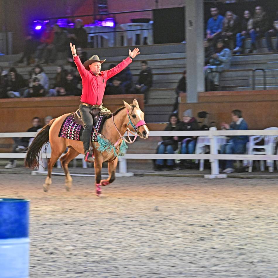 „Traumwelten“ in Mönchengladbach: „Diese Show tut einfach gut so kurz vor Weihnachten“