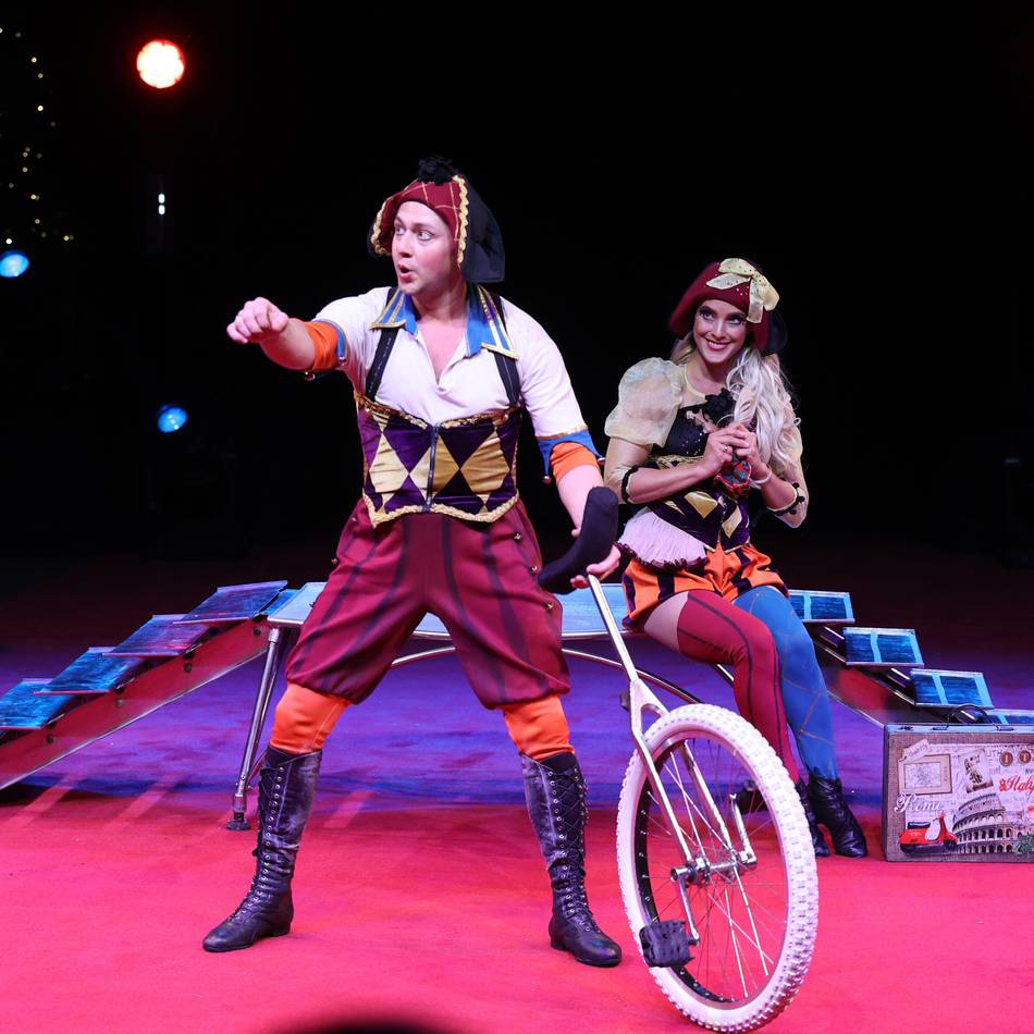 Neue Show im Kunstwerk: Artistik und viele Emotionen beim Weihnachtscircus Mönchengladbach