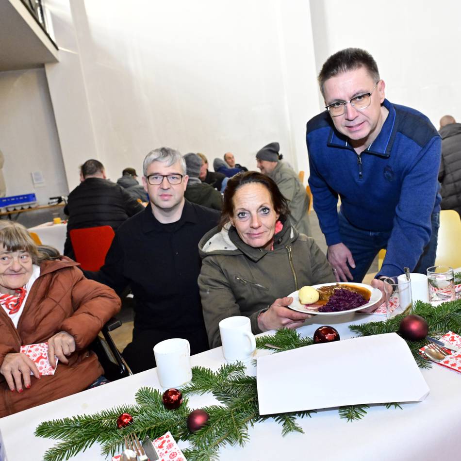 Wohltätigkeit in Mönchengladbach: Weihnachtsfeiern für Wohnungslose und Einsame