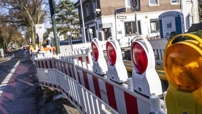 Stau-Haupstadt Düsseldorf: Ärger über unangekündigte Baustelle