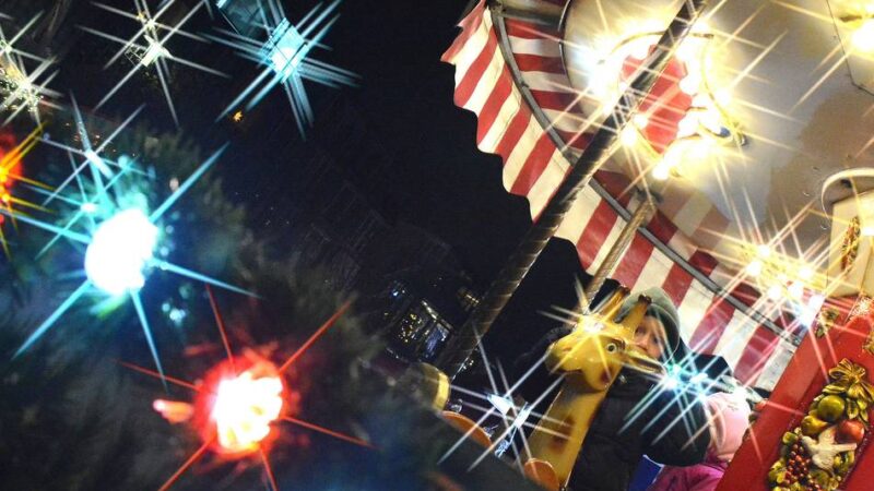 Wochenende im Rhein-Kreis Neuss: Adventsmarkt, Zeughauskonzert und Kaarster Sternstunden