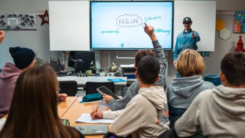Neusser Realschule geht neue Wege: Ein Schulfach macht fit für das echte Leben