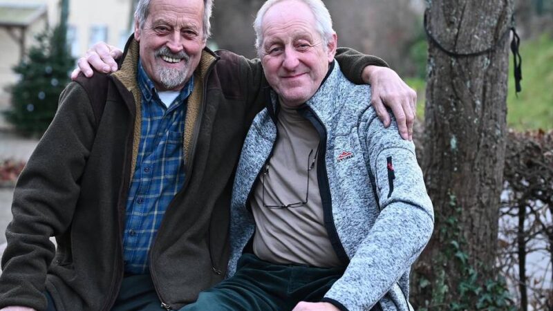 Nette Nachbarn in Dhünn: Im Unterdorf gibt es keine Gartenzäune