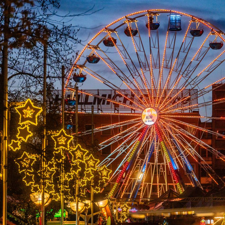 Sonderkontrolle in Duisburg: Polizei stellt Messer und Schere auf Weihnachtsmarkt sicher