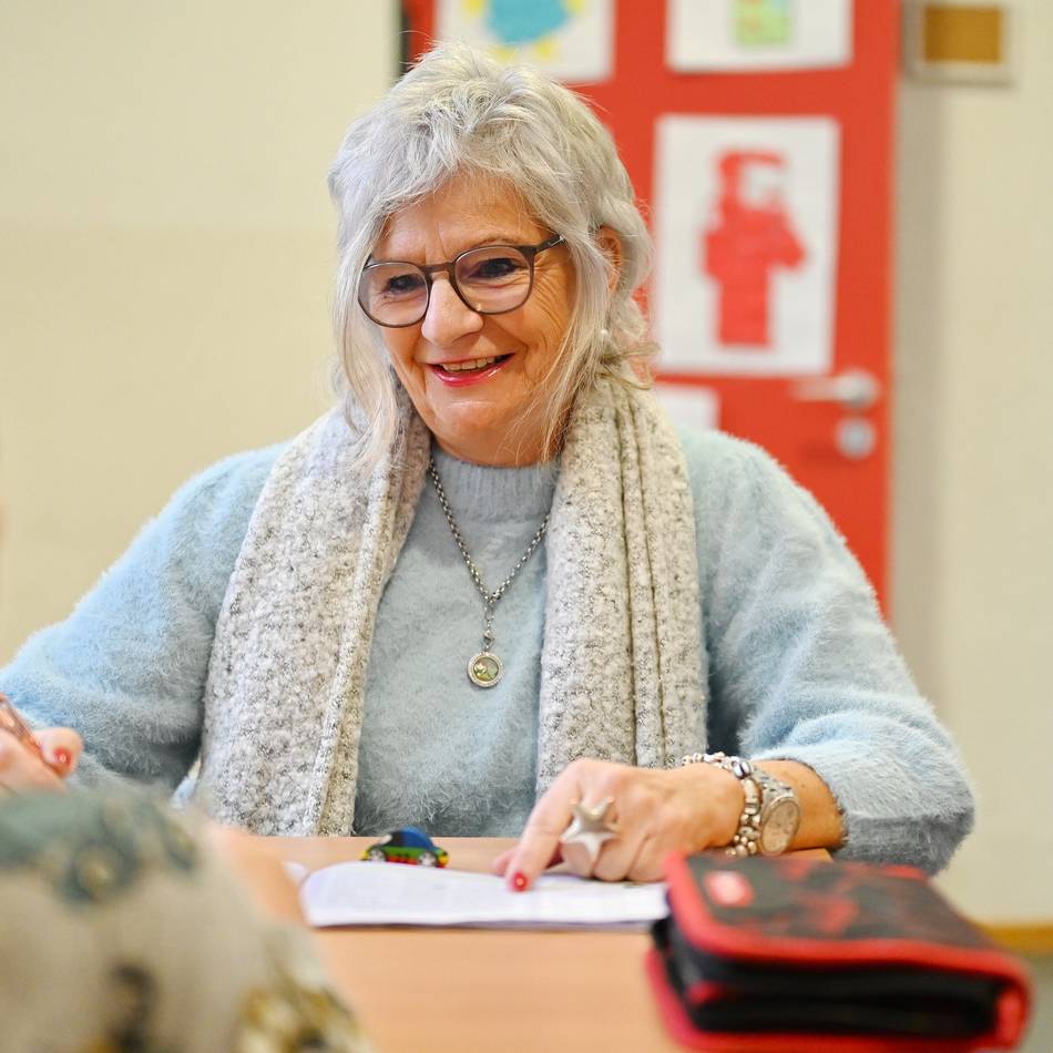 Lesepaten der Hückeswagener Förderschule:  „Auf das Lesen baut sich alles auf“