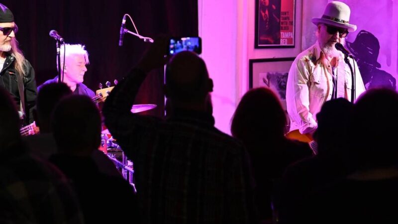 Klassischer Rock in Wermelskirchen: „Double Down“: Satt gerockt ist halb gewonnen