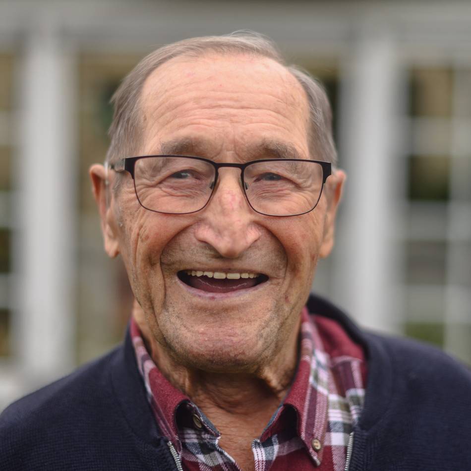 Aus Pommern in Qualburg gelandet: Christfried Falk wird 100 Jahre alt – und fährt noch Auto und steigt auf Bäume