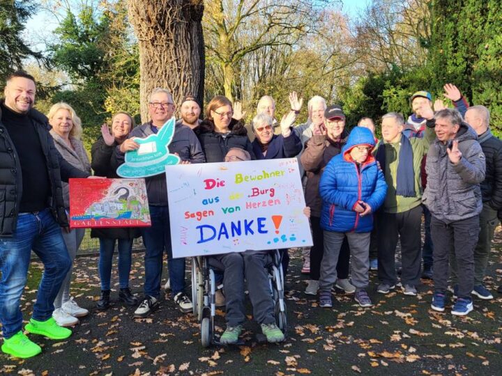 Helfende Brauchtumsfreunde: Schützen spenden 3500 Euro an die „Burg“ in Wevelinghoven