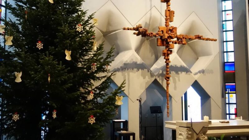 Chor und Instrumentalisten: Weihnachten
mit Kirchenmusik