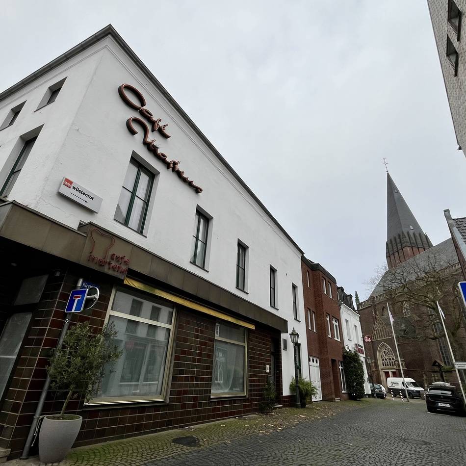 Samstag geht’s los: Gocher Café Martens am Markt öffnet wieder