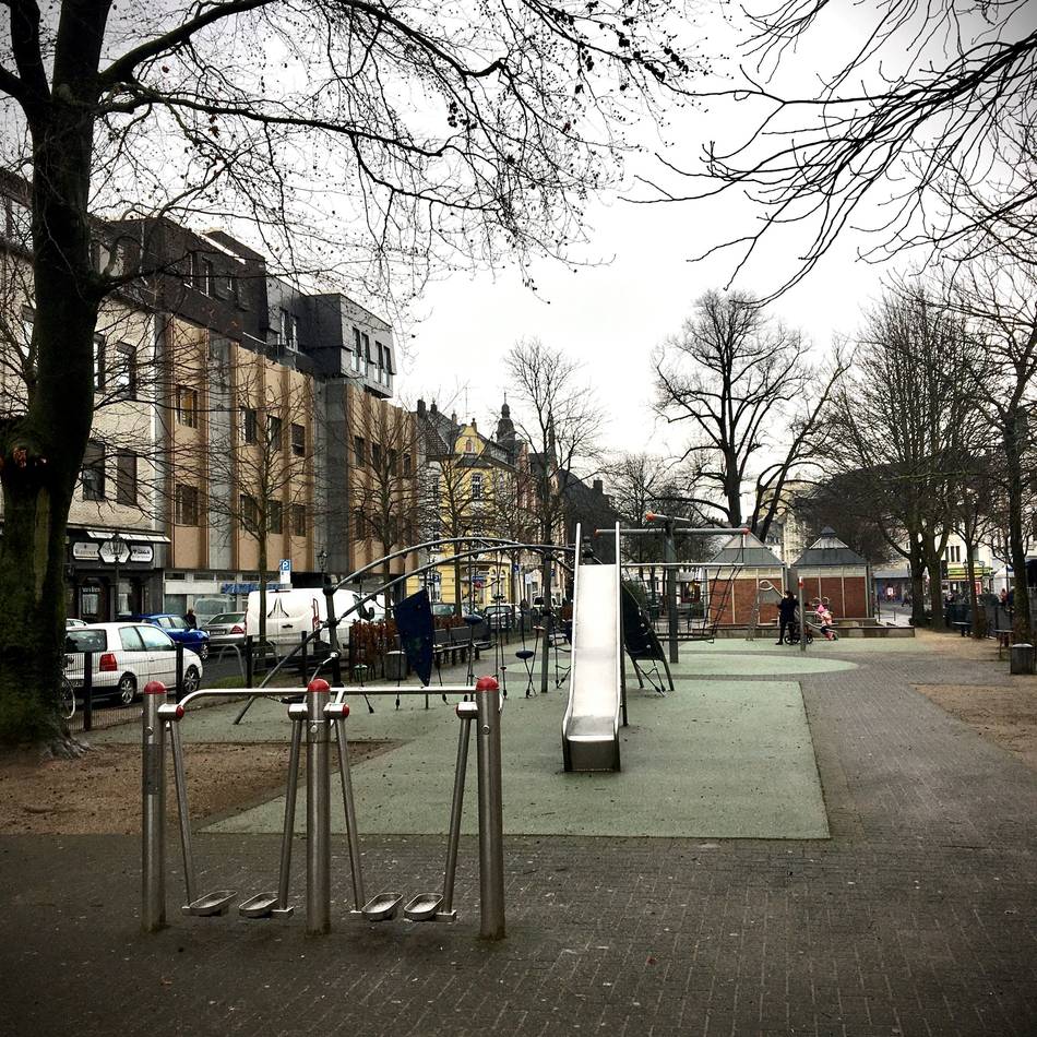 Kinder in Düsseldorf: Eller bekommt einen Spielplatz geschenkt