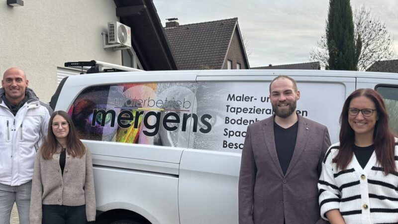 Malerin aus Kleve: Azubi Lina Hemkens erkämpft sich ihren Platz im Handwerk – trotz Handicap