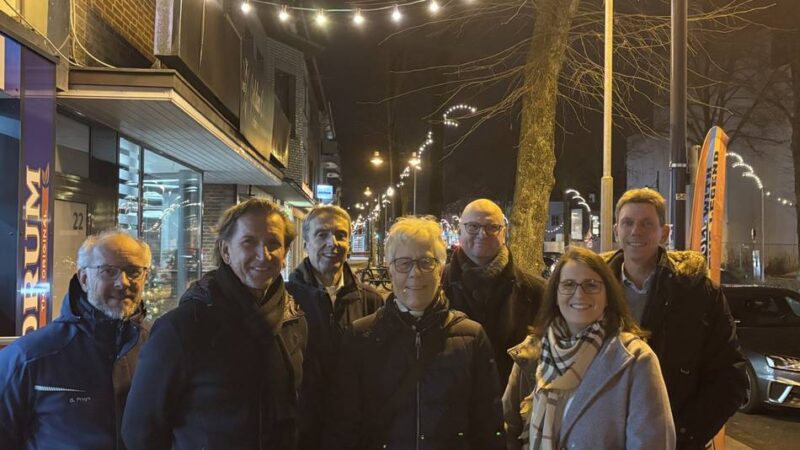 Leuchten in Kleve: Weihnachtsbeleuchtung an der Hoffmannallee strahlt seit 1974