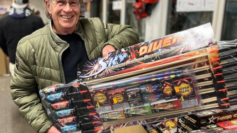 Silvester 2025: 269 Euro für vier Minuten Feuerwerk – ich böller, also bin ich