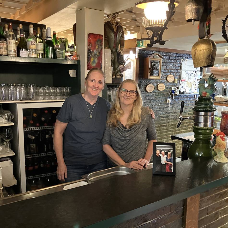 Kaarster Kult-Grill „Delmes“ erhält Betriebsgenehmigung : „Uns ist ein Stein vom Herzen gefallen“