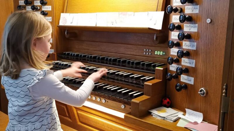 Workshop in Neuss: Kinder können die Welt der Orgel entdecken