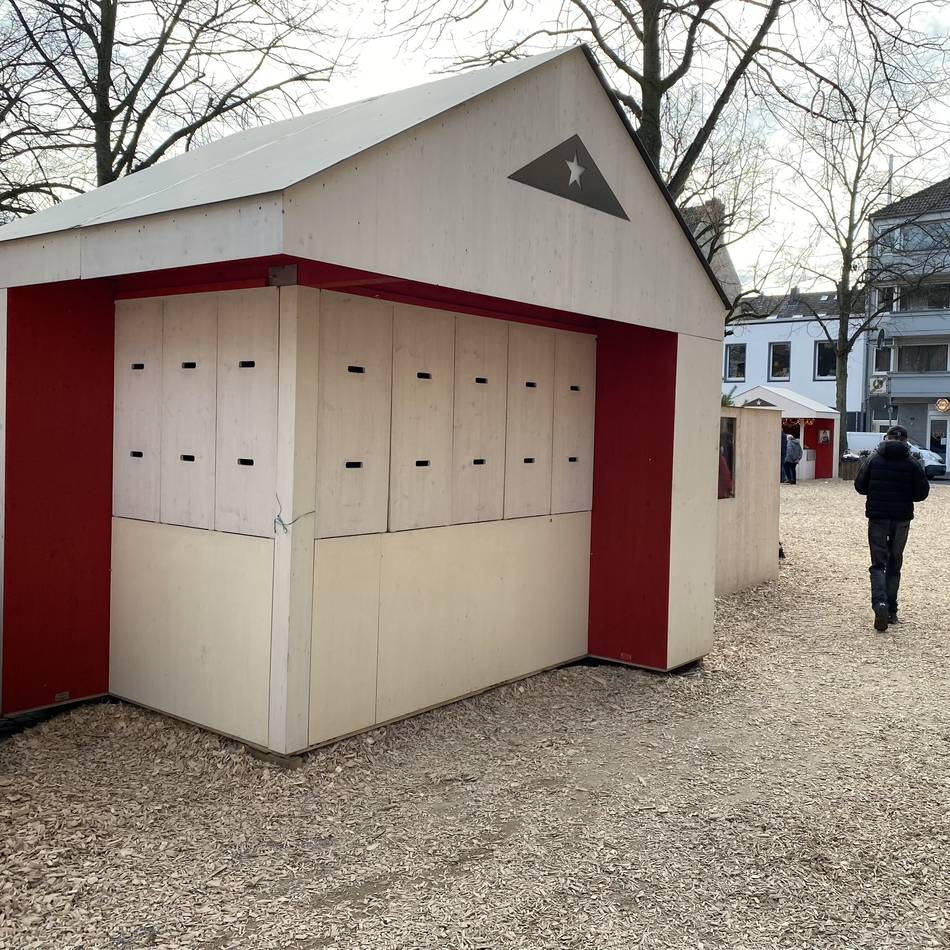 Stadtmarketing reagiert geschockt: Verdacht der Volksverhetzung – Ermittlungen auf Krefelder Weihnachtsmarkt