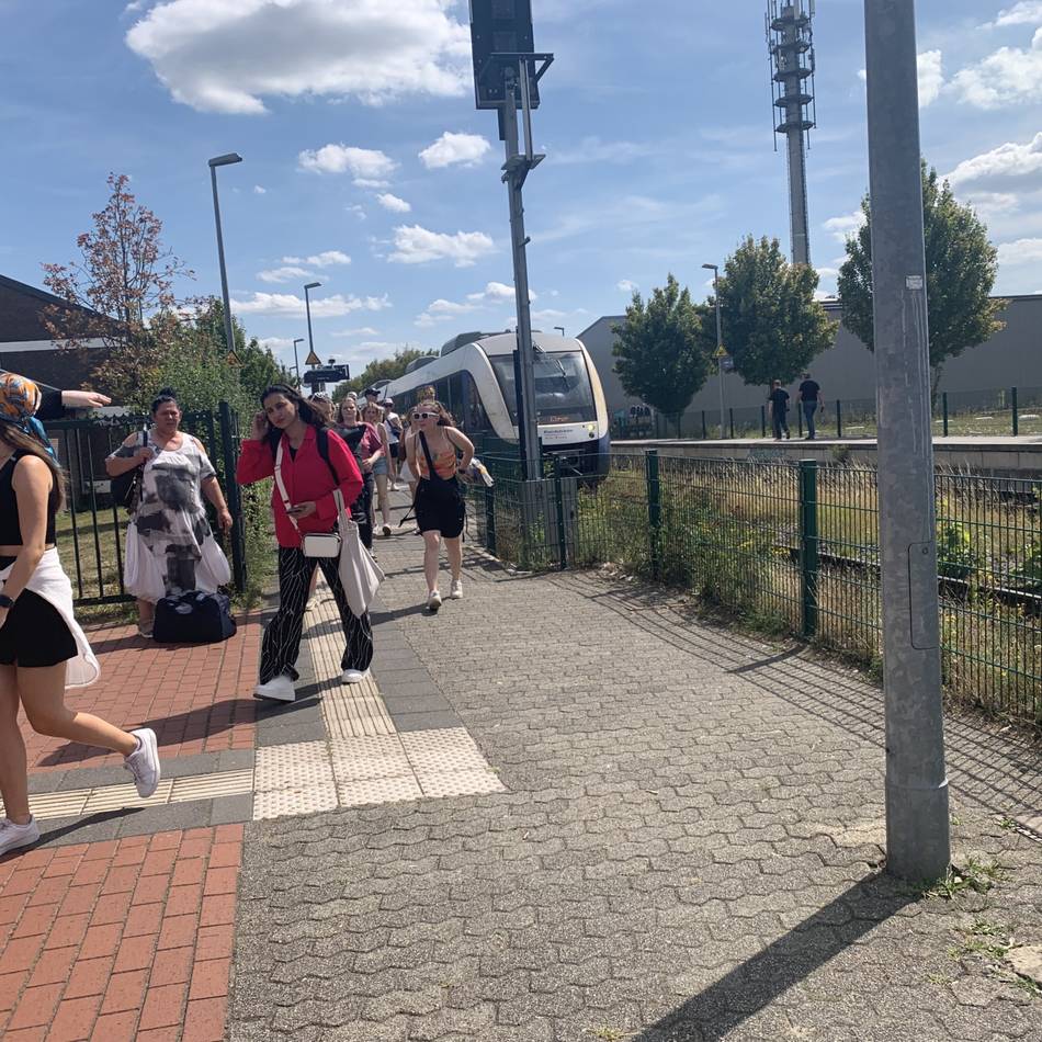 Interessengemeinschaft kritisiert Zustände: „Totalverweigerung“ – Pendler sauer über dauernde Probleme beim Niersexpress