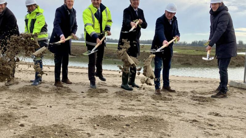 Ferienpark Lake Village Rees: Spatenstich für Ferienpark Reeser Meer: „Ein Traum wird wahr“