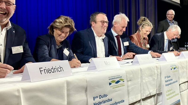 Deutsch-niederländisches Abkommen in Rees: „Wir teilen den Fluss und die Verantwortung“