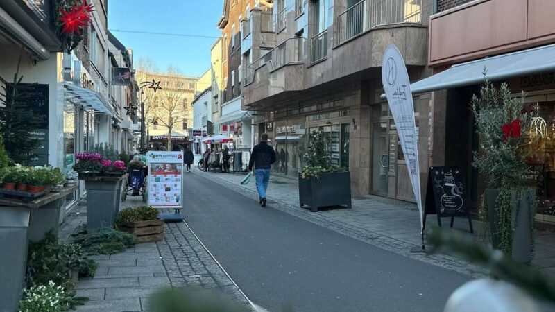 Aktionen sollen Innenstadt beleben: Grevenbroicher Händler bewerten Adventsgeschäft unterschiedlich