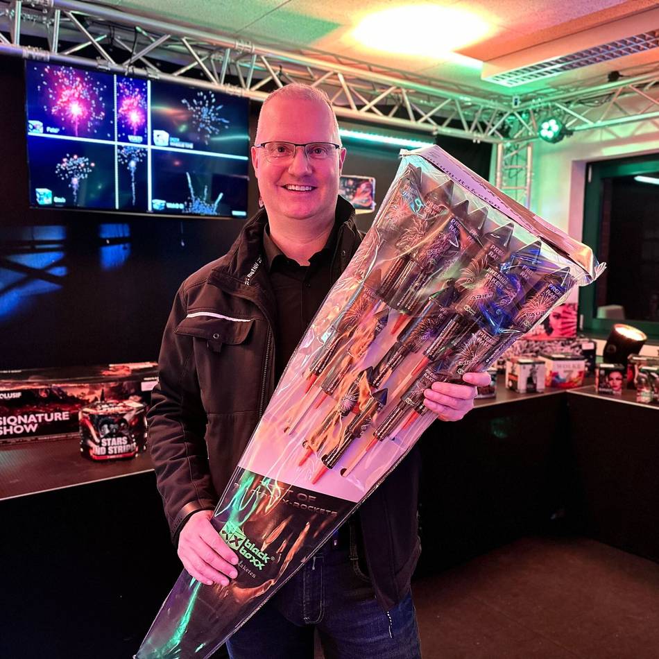 „Pyroteam“ in Grevenbroich: Feuerwerksverkauf um Mitternacht – „Wir wollen die Ersten sein“