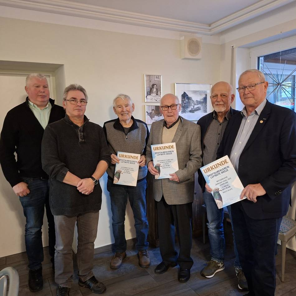 Sieger des Reisejahres ausgezeichnet: Luftbote Weeze ehrt seine erfolgreichen Brieftaubenzüchter