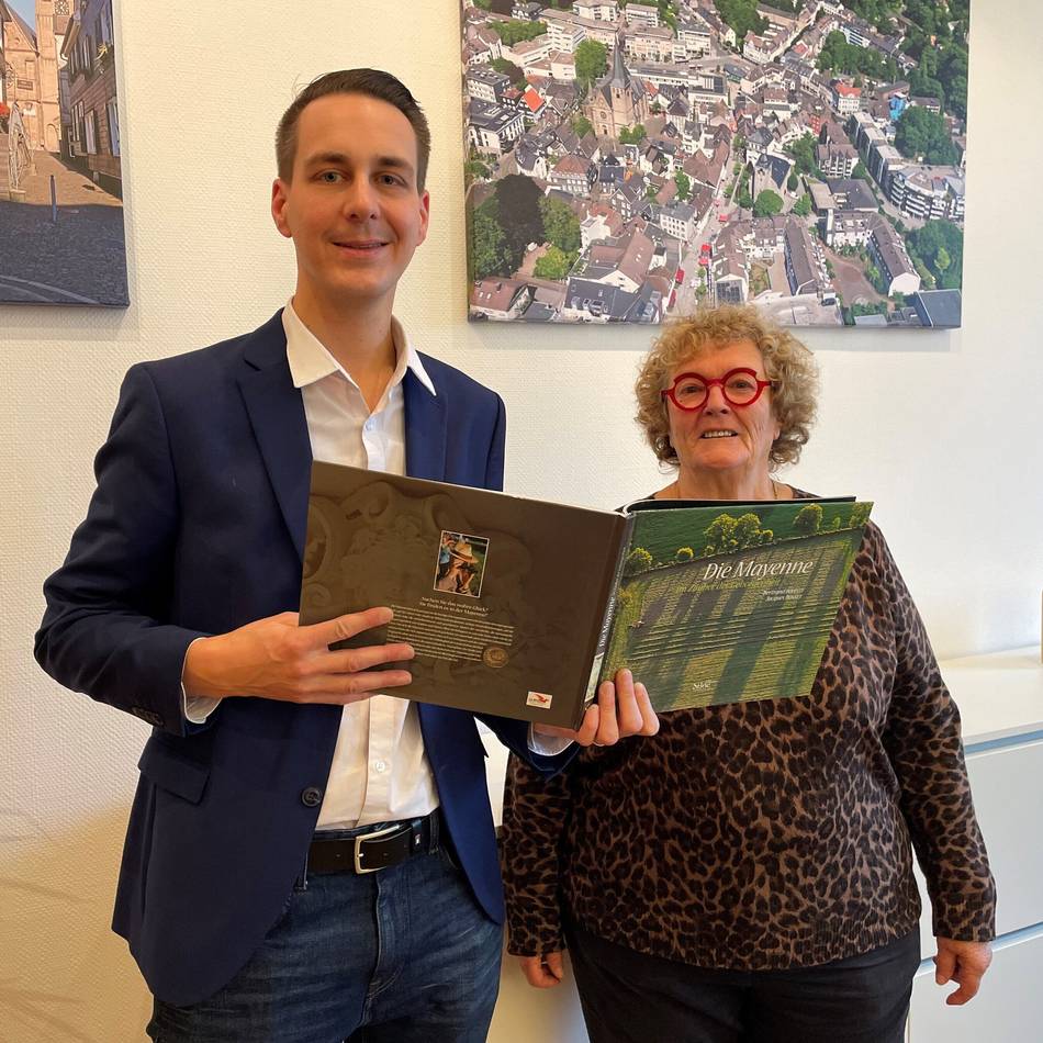 Drei junge Franzosen suchen Gastfamilien und Praktikumsplätze in Mettmann: Warum Laval Glühwein aus Mettmann liebt