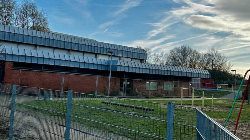 Grundschule Mülfort-Dohr in Mönchengladbach: Neue Modulbauten für Umkleideräume geplant