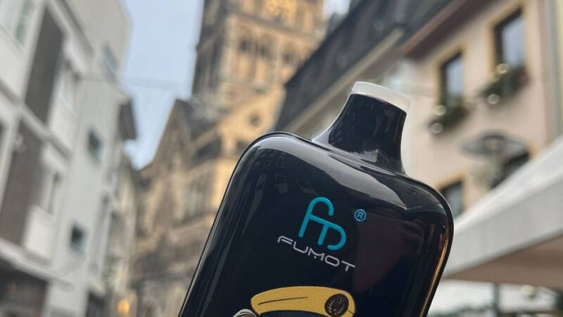 Neusser Schulleiter warnen vor Vapes: „Sie sind bunt und schmecken süßlich – anders als eine stinkende Zigarette“