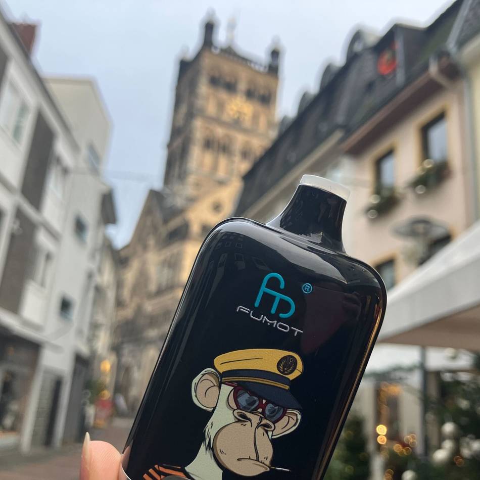 Neusser Schulleiter warnen vor Vapes: „Sie sind bunt und schmecken süßlich – anders als eine stinkende Zigarette“