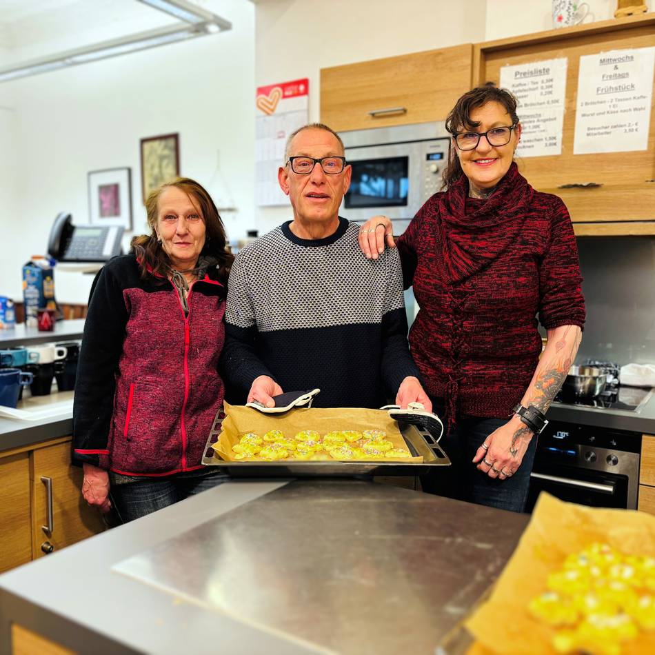 Weihnachtsmarkt Kleve: Caritas Kleve verkauft Plätzchen fürs Kontaktcafé