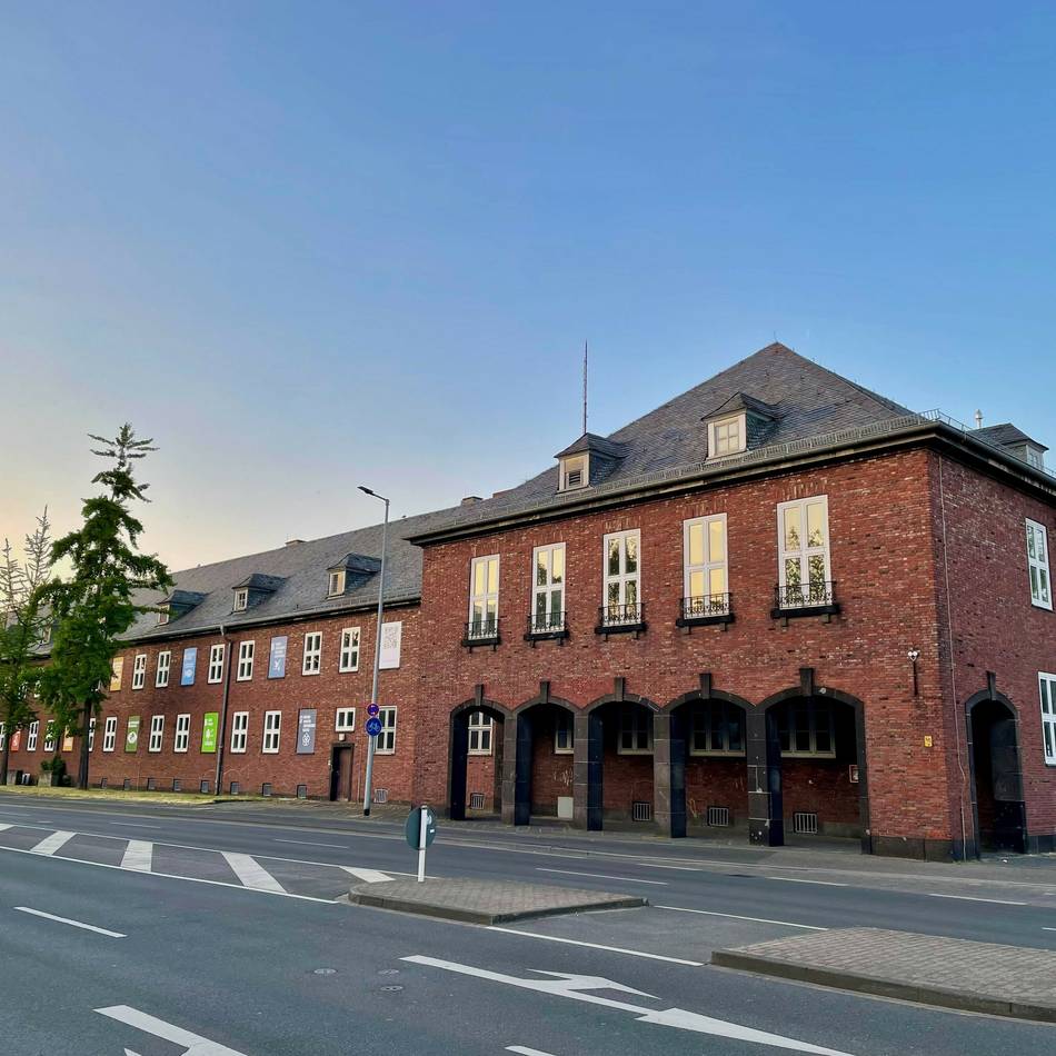 Gastbeitrag Geschichtswerkstatt Mönchengladbach: 50 Jahre eine Stadt – von Logistik bis Strukturwandel