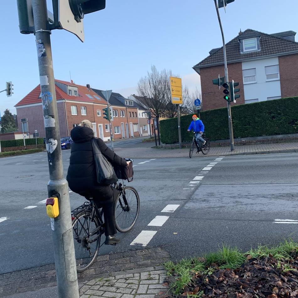 Komplizierte Angelegenheit: Wie lange darf eine Ampel grün zeigen – Debatte um Ampelphasen in Kevelaer