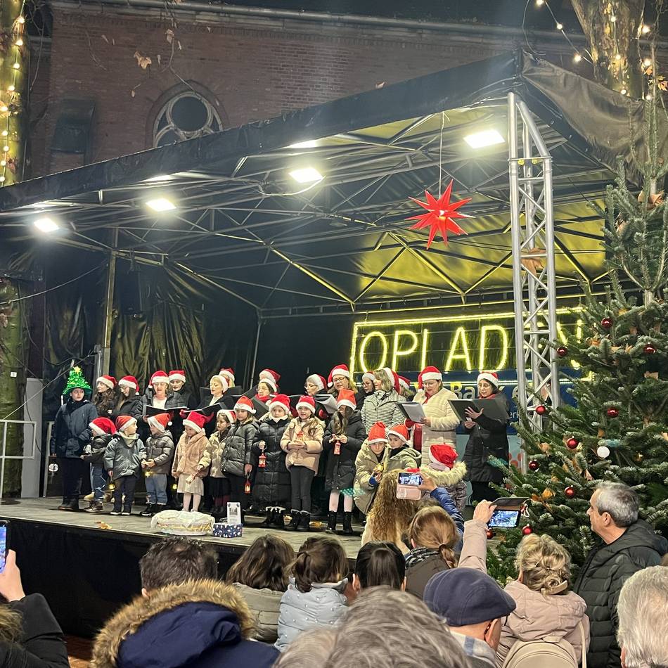 Partnerschaftsverein Leverkusen – Delphi: Griechisches Weihnachtsgebäck für den guten Zweck