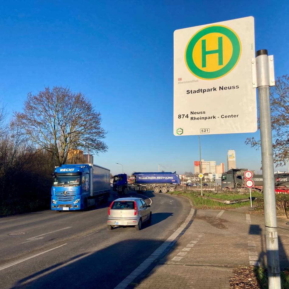 Kulturpolitik in Neuss opponiert: Verwaltung fällt mit neuen Straßennamen durch