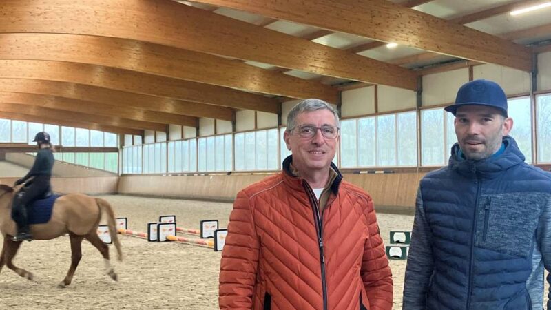 Katholische Kirche Neuss: Uedesheim feiert Weihnachten im Stall