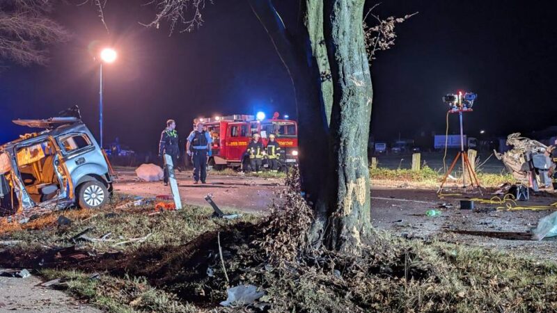 Tödlicher Verkehrsunfall in Erkelenz-Houverath: Fahrer stirbt nach Unfall auf der L 227