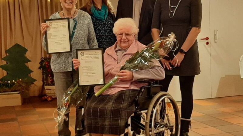 St. Ulrich Alpen und Cäcilia Veen: Kirchenchöre feiern ihr Cäcilienfest im Märchenwald